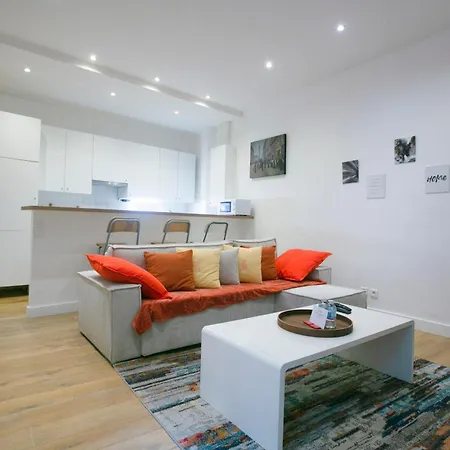Appartamento Warm 2 Bedrooms - C38 *