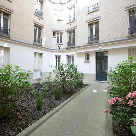 Appartamento Warm 2 Bedrooms - C38 Parigi