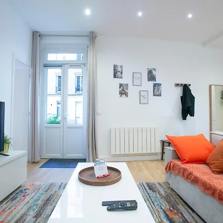 Appartamento Warm 2 Bedrooms - C38 *